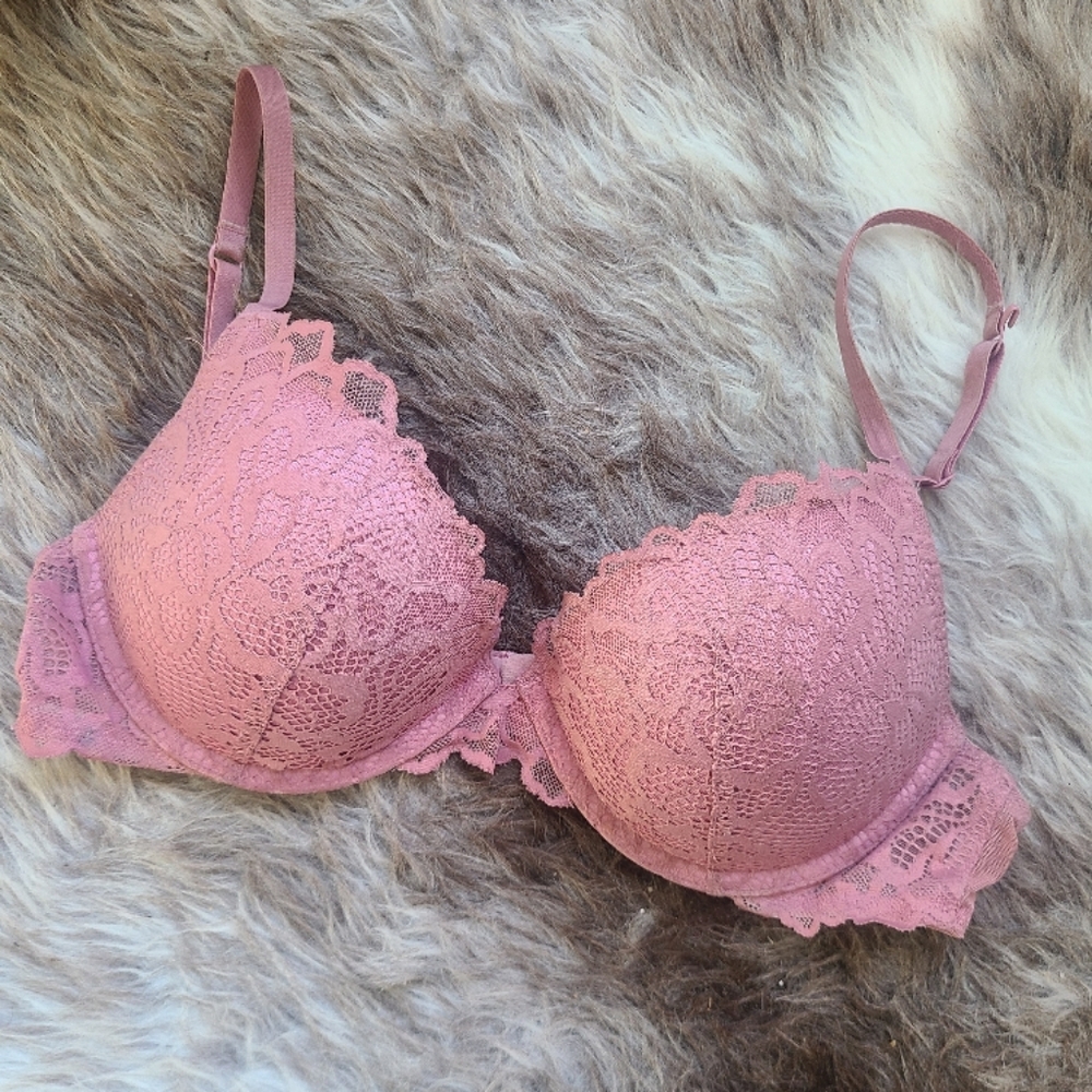 La Senza Pink Lace Bra
